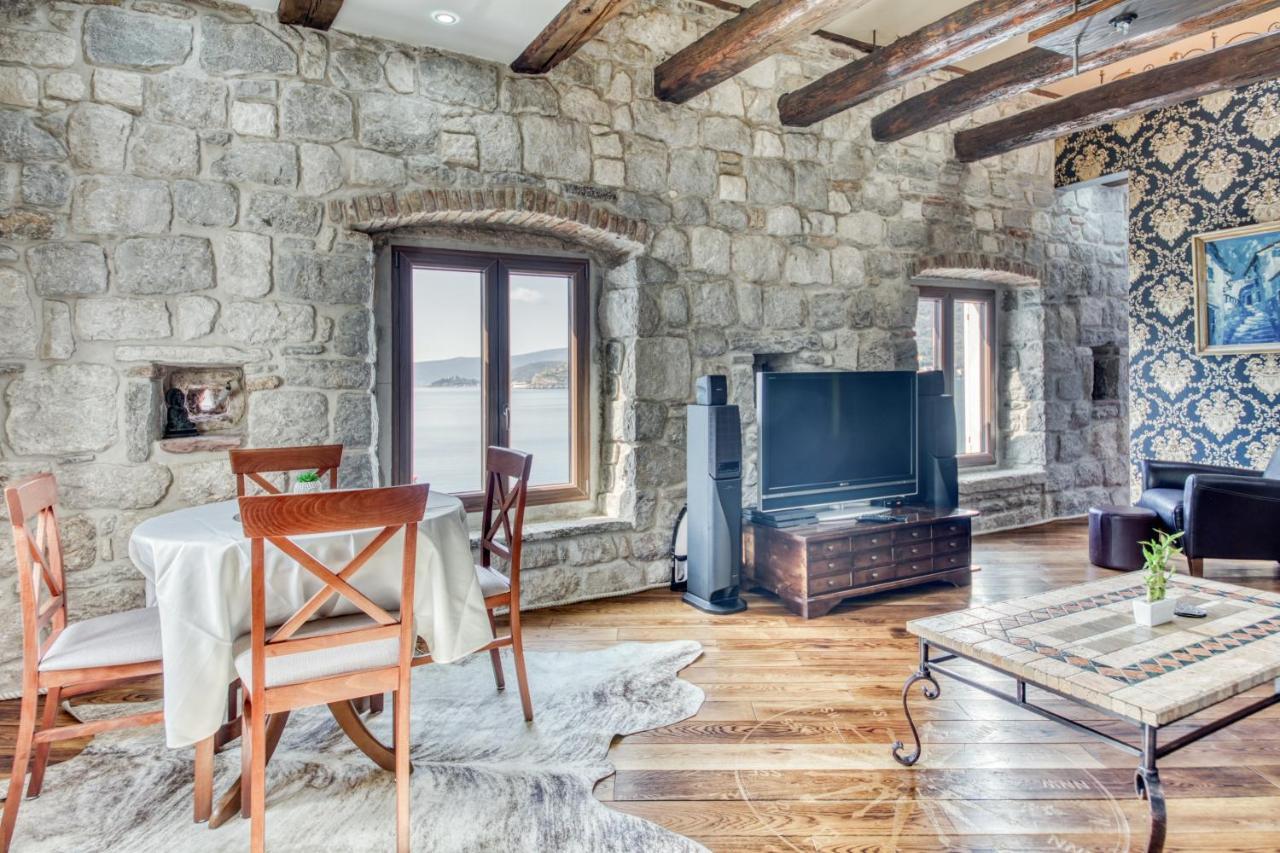 Kazerma Apartment Perast Exterior photo