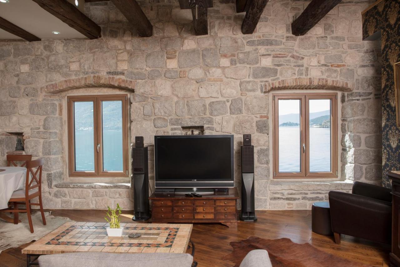 Kazerma Apartment Perast Exterior photo